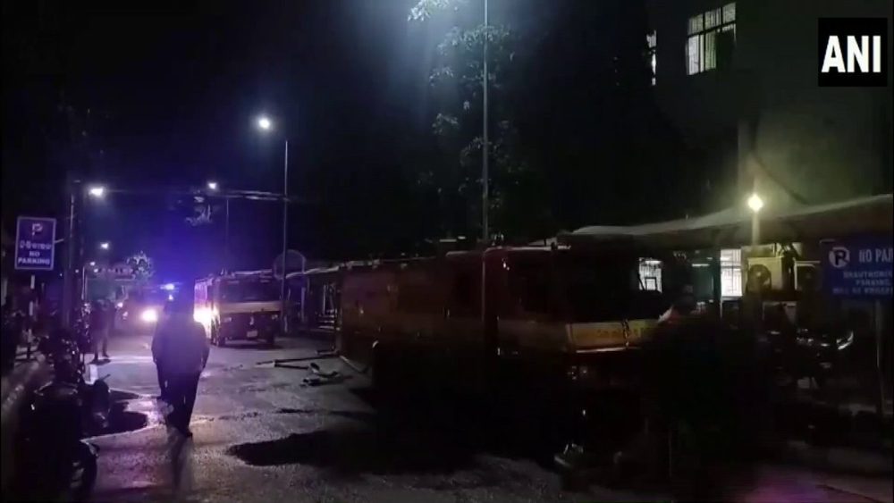 भीषण आग; 10 रुग्णांचा मृत्यू, अनेकजण जखमी