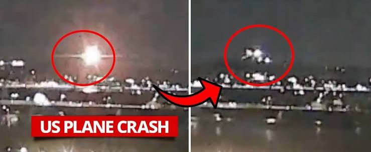 american-airlines-plane-black-hawk-helicopter-collide-near-washington-dc-202501.jpg | भीषण विमान अपघात, 67 प्रवाशांचा मृत्यू; विमान हेलिकॉप्टरला धडकल्यानंतर 3 तुकडे VIDEO | belgaum news | belgavkar बेळगावकर american-airlines-plane-black-hawk-helicopter-collide-near-washington-dc-202501.jpg | भीषण विमान अपघात, 67 प्रवाशांचा मृत्यू; विमान हेलिकॉप्टरला धडकल्यानंतर 3 तुकडे VIDEO | belgaum news | belgavkar बेळगावकर