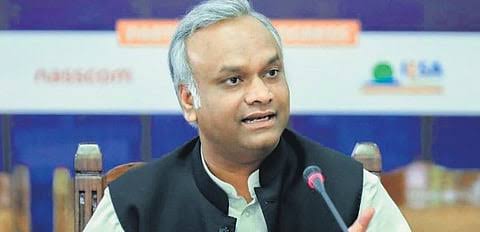 बेळगाव : तालुका आणि जिल्हा पंचायतीच्या निवडणुका वर्ष अखेरीस