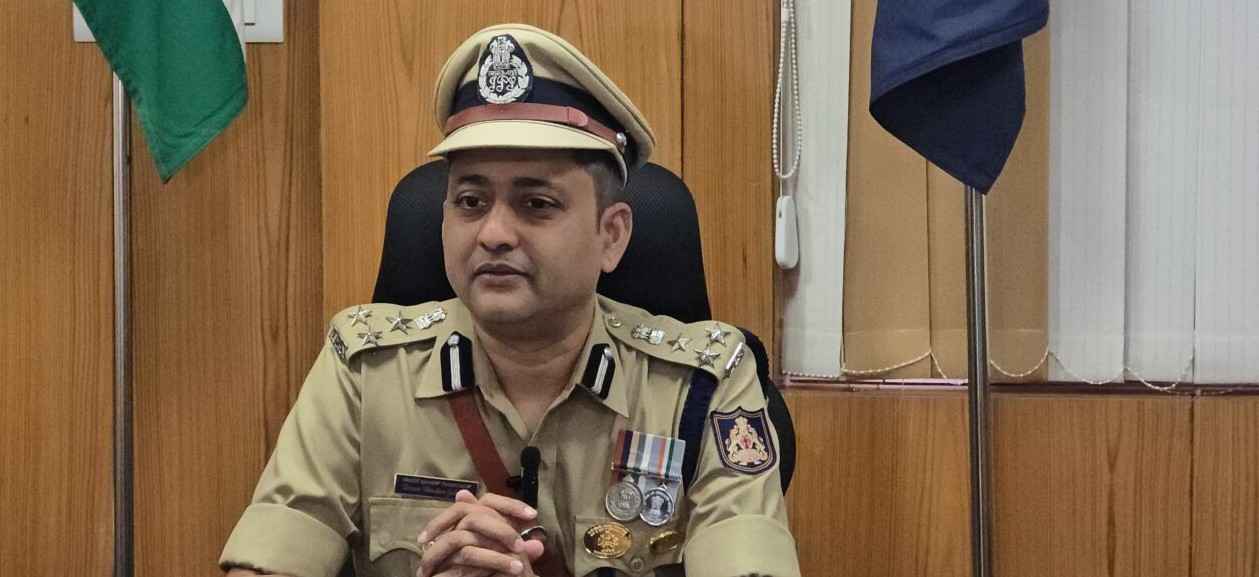 बेळगाव पोलीस कमिश्नरची बदली; नवे पोलीस आयुक्त #महाराष्ट्र