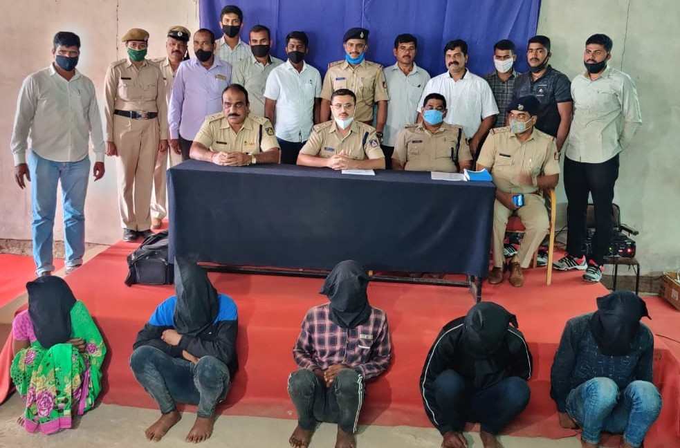 belgaum-news-district-and-sessions-court-has-convicted-five-people-in-the-double-murder-case-in-machhe-murder-court-202604.jpg | बेळगाव; मच्छे डबल मर्डर; सर्व 5 आरोपी दोषी; जन्मठेपेची शिक्षा | belgaum news | belgavkar बेळगावकर