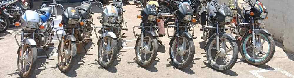 belgaum-news-gokak-police-two-wheelers-stolen-from-belgaum-and-gadhinglaj-areas-seven-two-wheelers-were-seized-gokak-news-belagavi-belagavi-news-belgavkar-news-202604_1.jpg | @ बेळगाव; 'तो' सराईत गुन्हेगार; 7 दुचाकी जप्त | belgaum news | belgavkar बेळगावकर