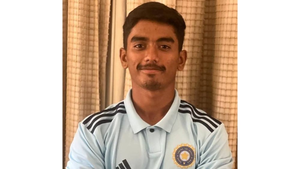 बेळगाव : कर्नाटक संघातर्फे द्विशतक