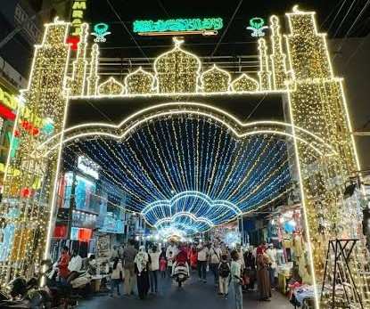बेळगाव : दरबार गल्लीजवळ शाब्दीक चकमक