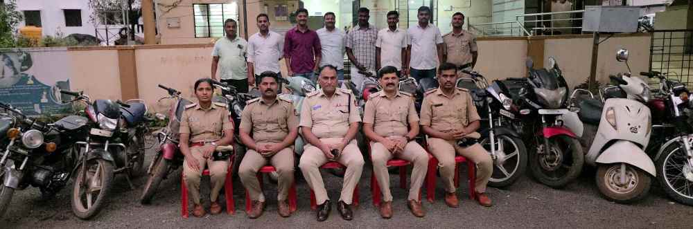 belgaum-news-yellur-village-and-markandeyanagar-village-under-the-jurisdiction-of-belgaum-rural-police-station-complaint-at-belgaum-rural-police-station-theft-bike-202604_1.jpg | @ बेळगाव; 3 आरोपींना अटक; 20 मोटारसायकली जप्त | belgaum news | belgavkar बेळगावकर