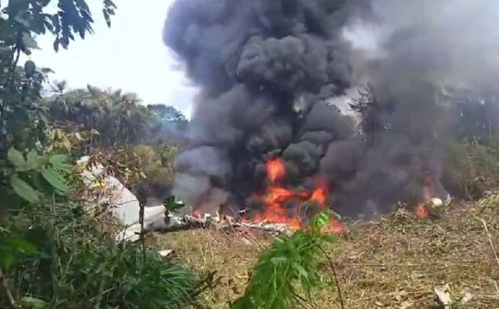 @कोलंबिया; भीषण विमान अपघात