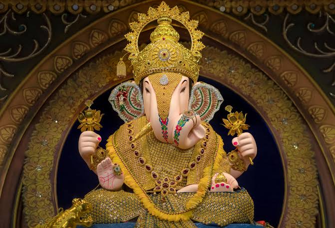 पुढच्या वर्षी लवकर नाही उशिरा येणार बाप्पा