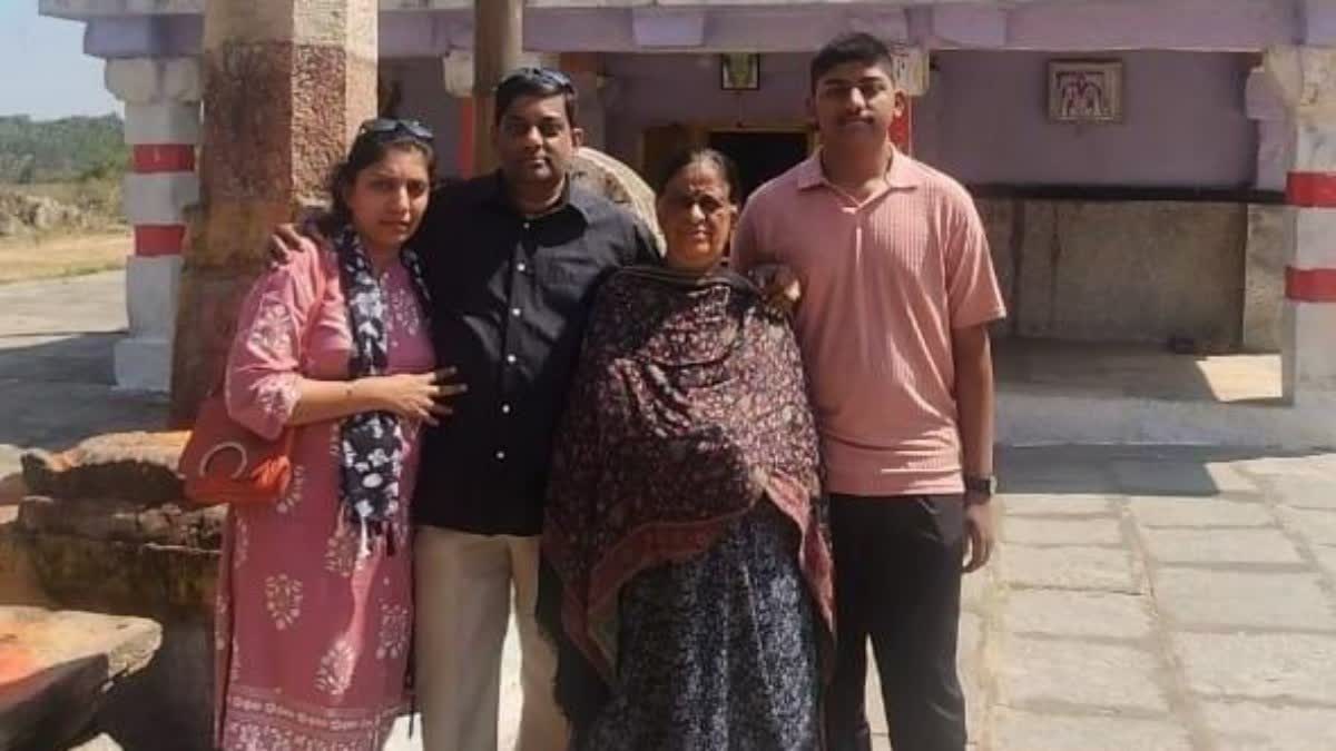 @कर्नाटक : अपार्टमेंटमध्ये 4 जणांचे मृतदेह