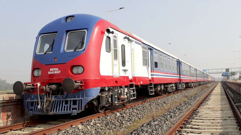 कर्नाटक : दांडेली—अळणावर मार्गावर 'डेमू' रेल्वे सेवा