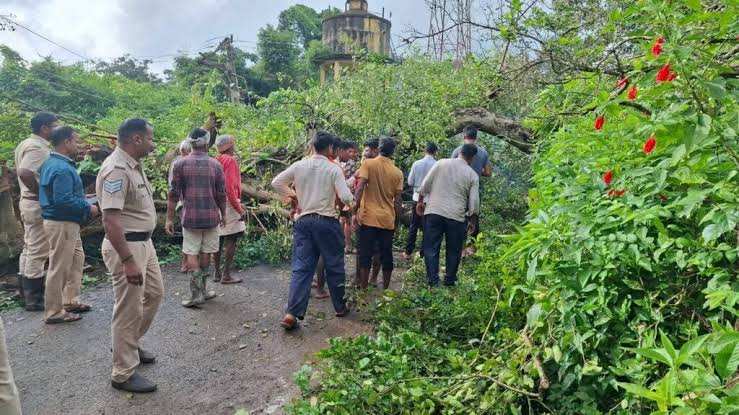 कर्नाटक : गर्भवतीसह दोघींचा मृत्यू; गर्भवती महिला आणि अल्पवयीन युवती