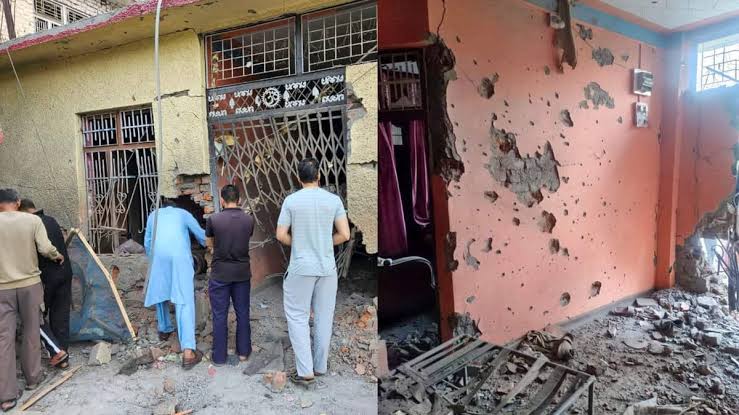 Operation Sindoor : पाकिस्तान पिसाळला Pakistan Army shells areas along LoC in J—K, 7 dead