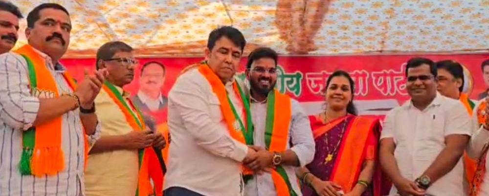 पालघर साधू हत्याकांडात आरोप केले, त्यालाच भाजपा पक्षात घेतले?