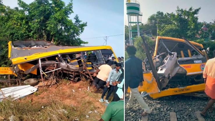 भयंकर...! रेल्वेची स्कूल बसला जबर धडक; Train hits school bus in Cuddalore