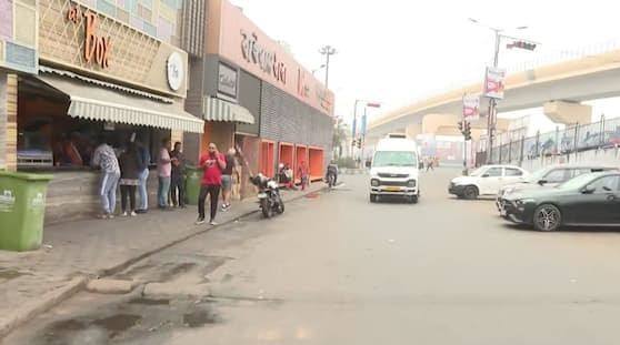 पोरं हुश्‍शार झालेत... बापाचे संबंध शोधण्यासाठी GPS चा वापर